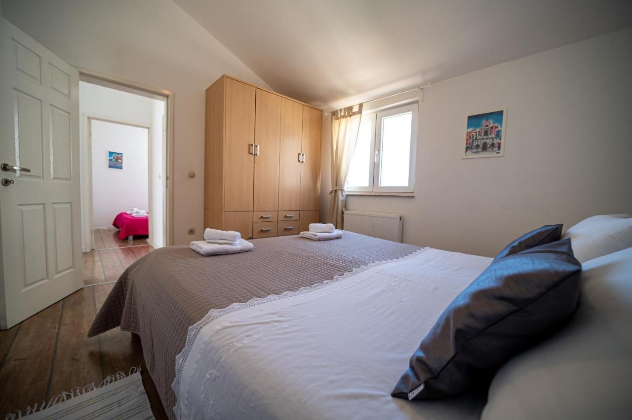 Apartments A&T Sukošan Extérieur photo