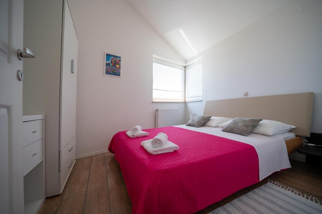Apartments A&T Sukošan Extérieur photo